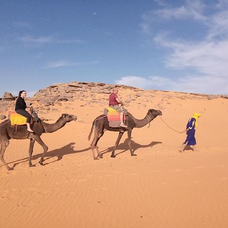 Erg Chebbi Khamlia Desert Camp เมอร์ซูกา ภายนอก รูปภาพ