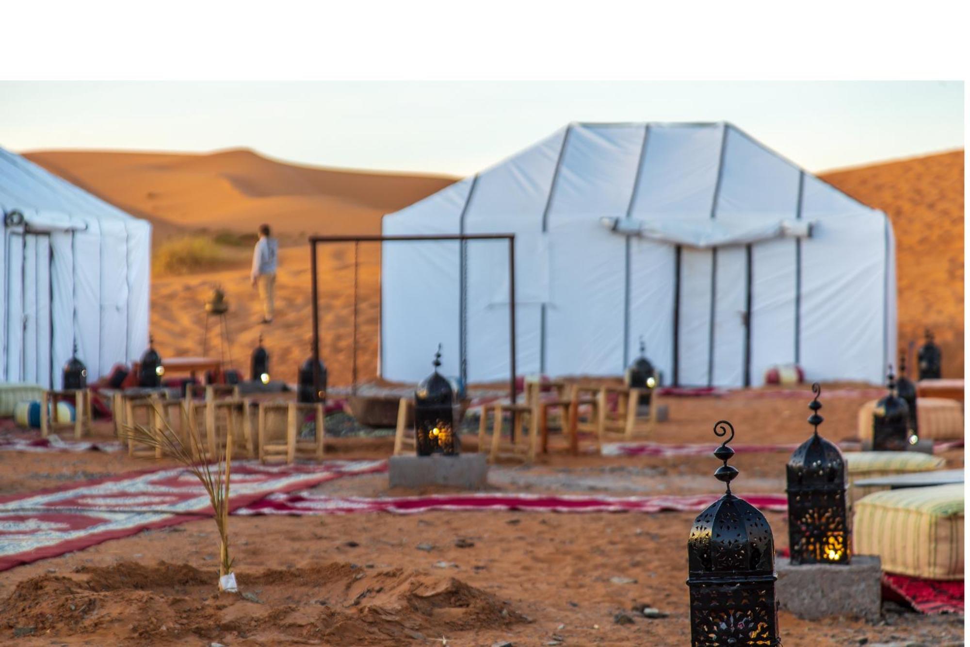 Erg Chebbi Khamlia Desert Camp เมอร์ซูกา ภายนอก รูปภาพ